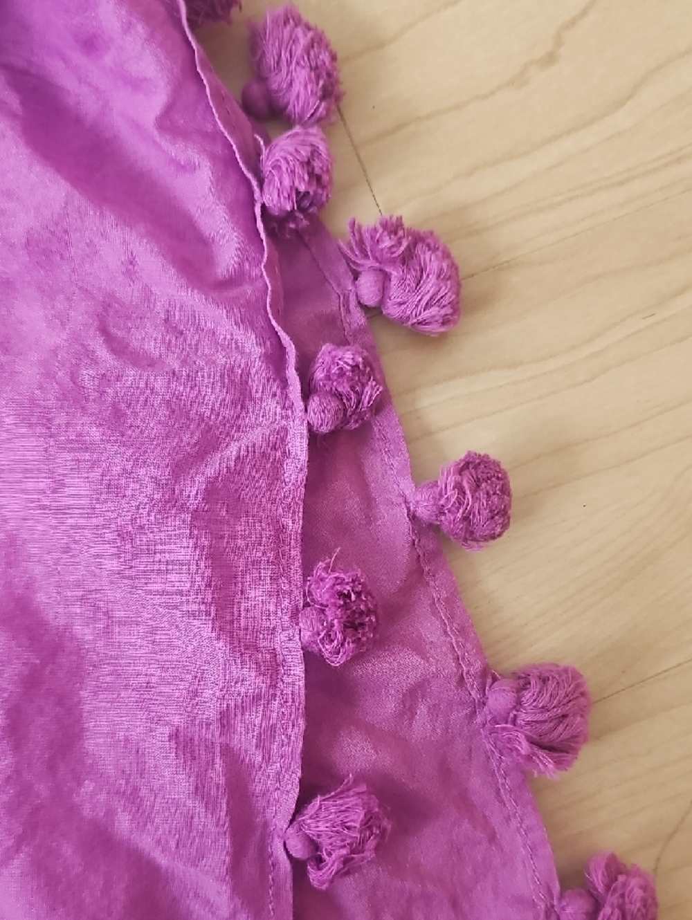 Purple Tassel-Trim Lightweight Scarf Shawl - Picture 4 of 4
